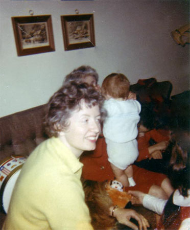 Aunt-Grace,-xmas-1962