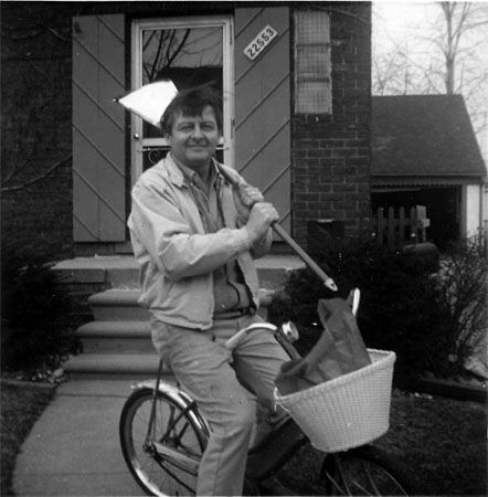 Pop,-bicycle,-april-1971
